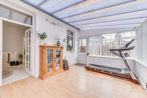 SITTING ROOM DINING KITCHEN AND CONSERVATORY