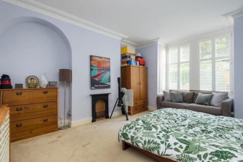 BEDROOMS AND BATHROOMS