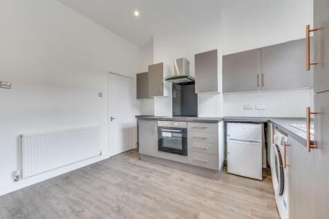 KITCHEN AND LOUNGE