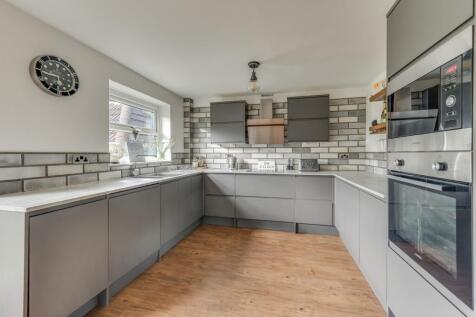 SITTING ROOM FITTED DINING KITCHEN AND WC
