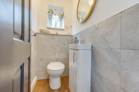 SITTING ROOM FITTED DINING KITCHEN AND WC