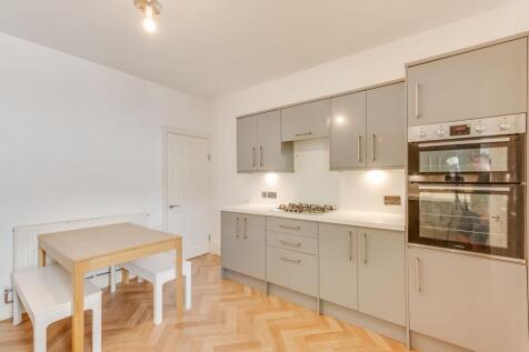 KITCHEN/DINER AND LIVING ROOM