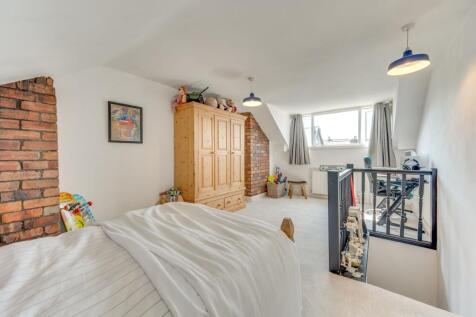 BEDROOMS AND BATHROOMS
