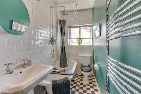 BEDROOMS AND BATHROOMS