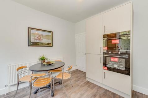 KITCHEN/DINER AND LIVING ROOM