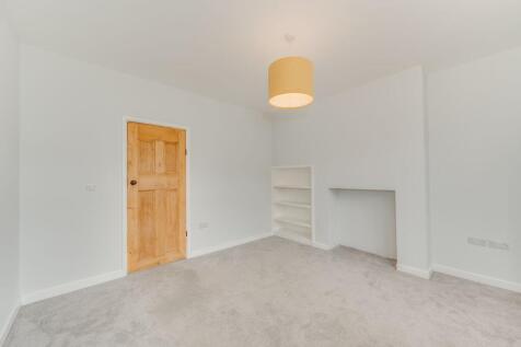 KITCHEN/DINER AND LIVING ROOM