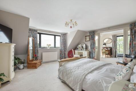 BEDROOMS AND BATHROOMS