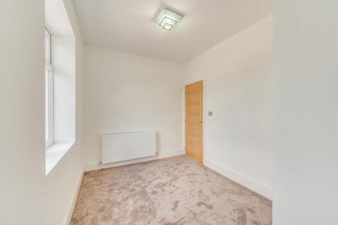 BEDROOMS AND BATHROOMS