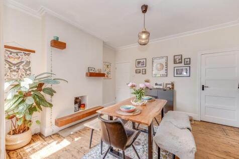 KITCHEN, LIVING ROOM AND DINING ROOM