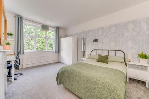 BEDROOMS AND BATHROOMS