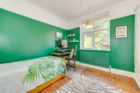 BEDROOMS AND BATHROOMS