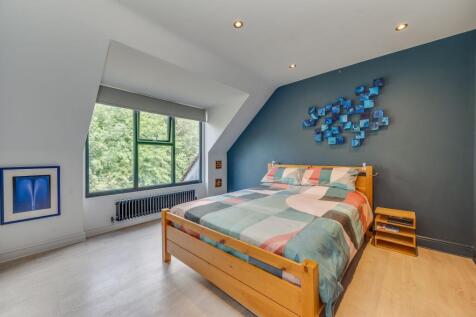 BEDROOMS AND BATHROOMS