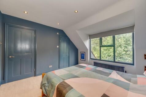 BEDROOMS AND BATHROOMS