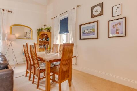 KITCHEN, DINER AND LIVING ROOM