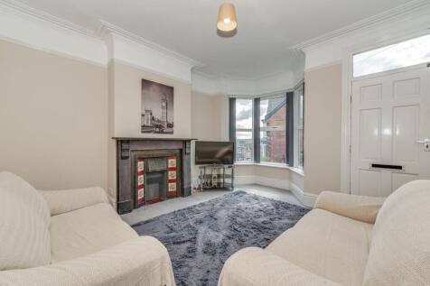 KITCHEN, LIVING ROOM AND DINER