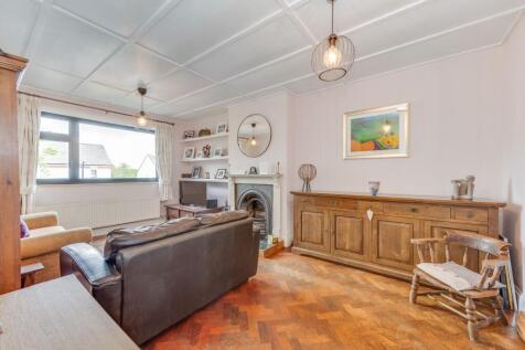 OPEN PLAN KITCHEN/DINER AND LIVING ROOM