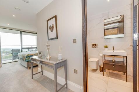 BEDROOMS AND BATHROOMS