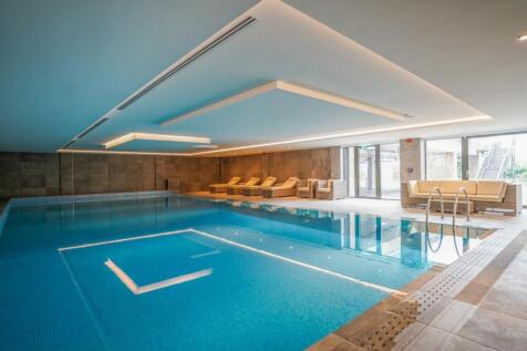 ON SITE SWIMMING POOL AND GYMNASIUM
