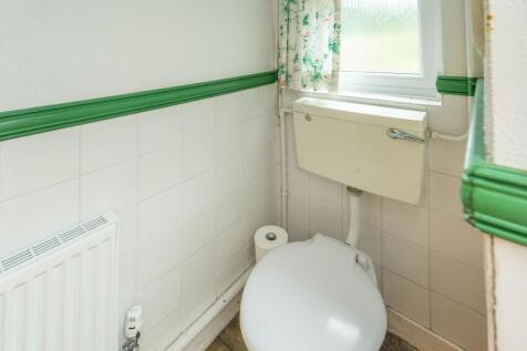 BEDROOMS AND BATHROOMS