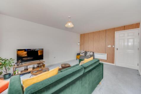 KITCHEN.DINER AND LIVING ROOM