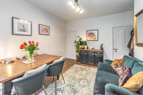 SITTING ROOM DINING ROOM AND KITCHEN