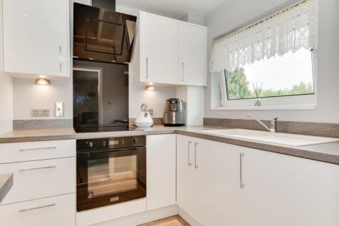 KITCHEN AND LIVING ROOM