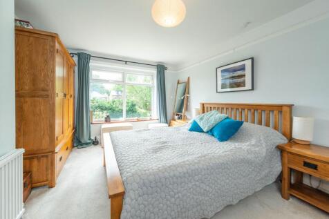 BEDROOMS AND BATHROOMS