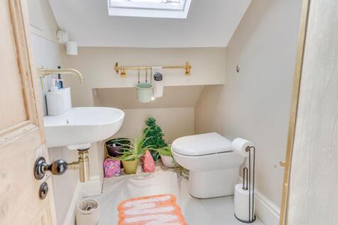 BEDROOMS AND BATHROOMS