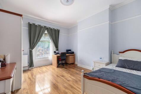 BEDROOMS AND BATHROOMS