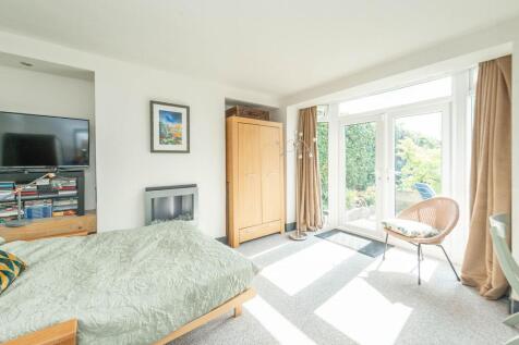 BEDROOMS AND BATHROOMS