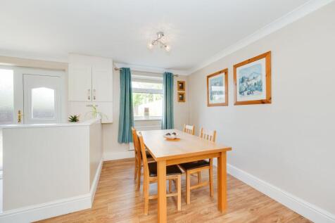 KITCHEN, LIVING ROOM AND DINER