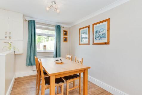KITCHEN, LIVING ROOM AND DINER
