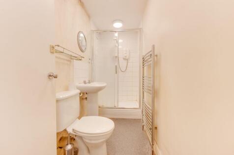 BEDROOMS AND BATHROOMS