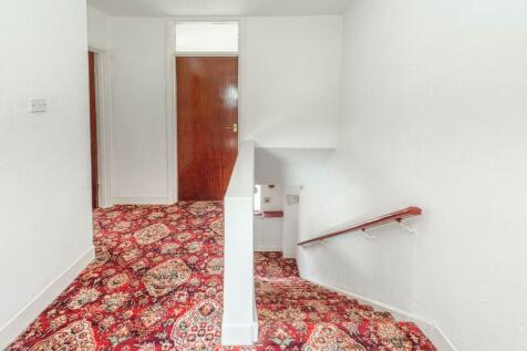 HALLWAY/LANDING