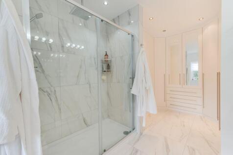 BEDROOMS AND BATHROOMS