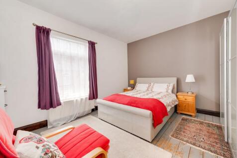 BEDROOMS AND BATHROOMS