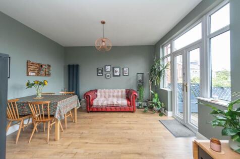 LIVING ROOM, KITCHEN AND DINER