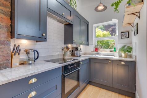 KITCHEN, DINER AND LIVING ROOM