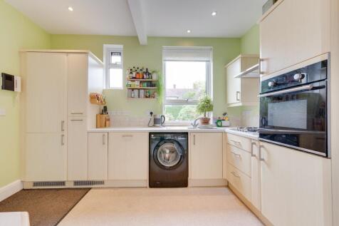KITCHEN AND LIVING ROOM/DINER
