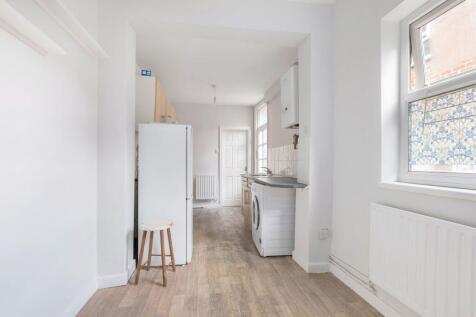 KITCHEN AND LIVING ROOM