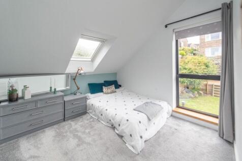 FIRST FLOOR BEDROOMS DRESSING ROOM AND BATHROOM