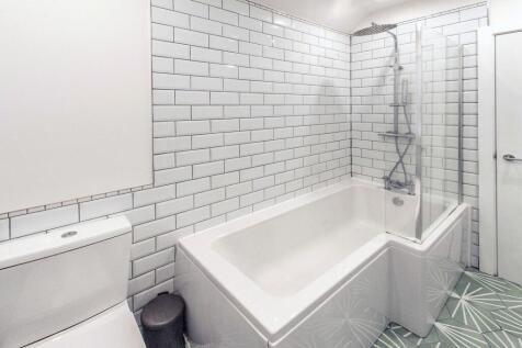 FIRST FLOOR BEDROOMS DRESSING ROOM AND BATHROOM