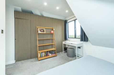 FIRST FLOOR BEDROOMS DRESSING ROOM AND BATHROOM