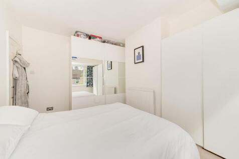 BEDROOMS AND BATHROOMS