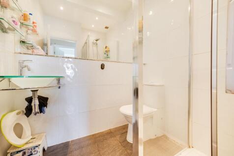 BEDROOMS AND BATHROOMS