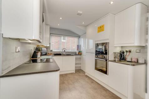 KITCHEN, DINER AND LIVING ROOM