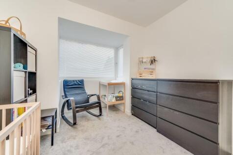 BEDROOMS AND FAMILY BATHROOM