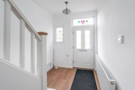 ENTRANCE HALLWAY AND LANDING