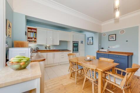 KITCHEN/DINER, LIVING ROOM AND SNUG