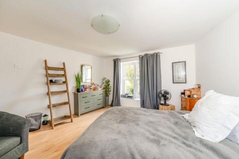 BEDROOMS AND BATHROOMS